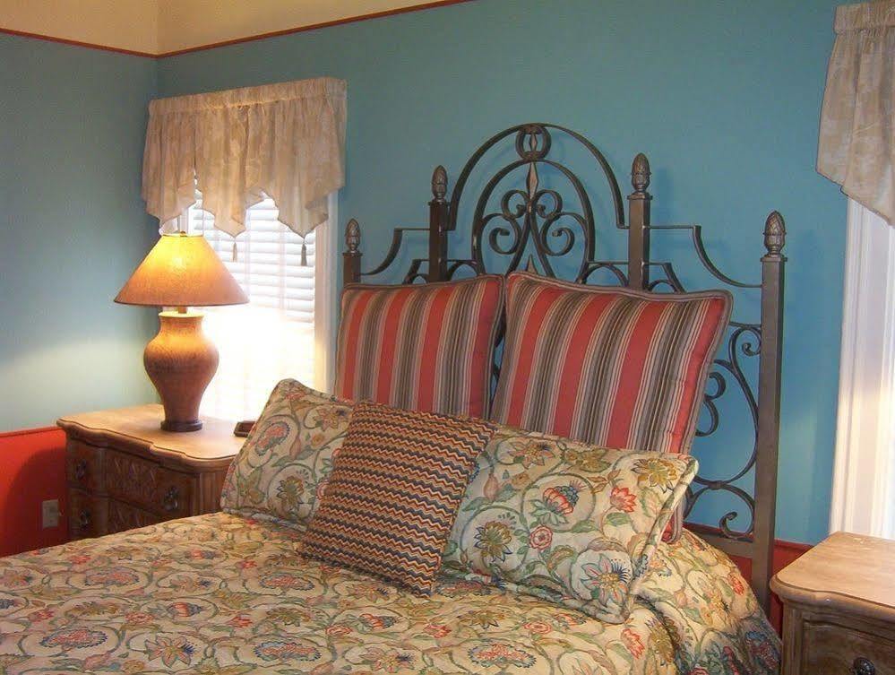 ساوغاتوك Hidden Garden Cottages & Suites المظهر الخارجي الصورة
